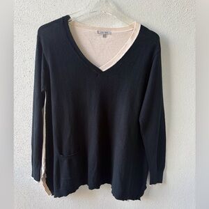 Lisa Todd Black Cream Long Sleeve V-Neck Sweater Cashmere Cotton Blend Pocket